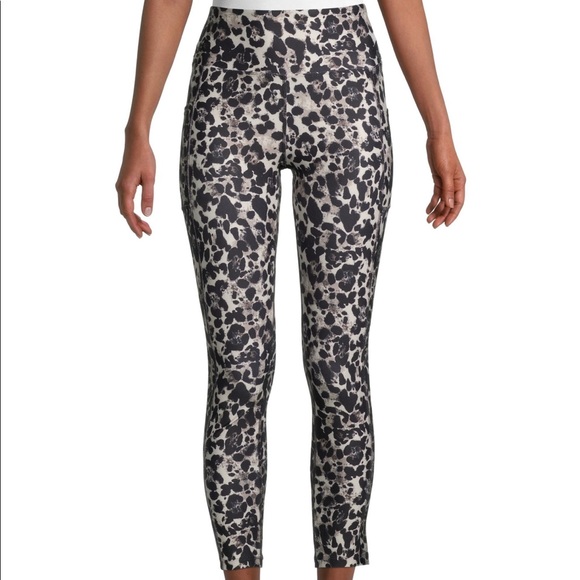 Marika Leopard Animal Ankle Leggings Medium NWT animal print work out pants NEW - Picture 2 of 8